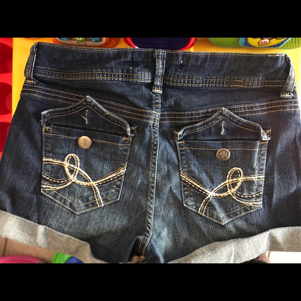 Good blue shorts